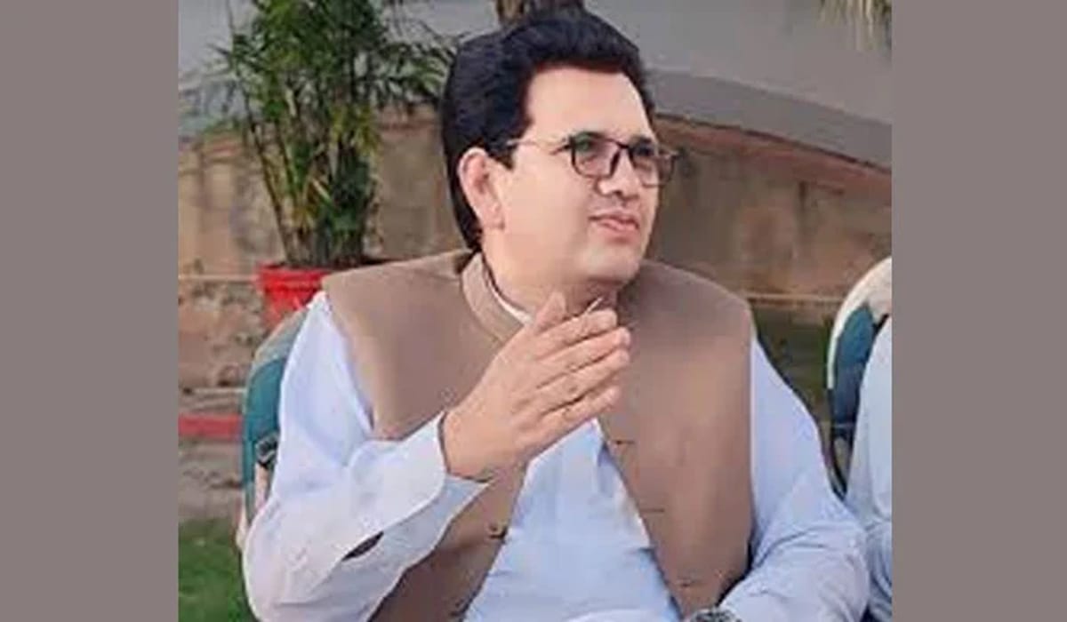 پی ٹی آئی ناراض اراکین سے ہمیں کوئی خطرہ نہیں، عباد اللّٰہ