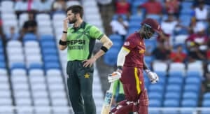 دوسرا ون ڈے پاکستان 5 وکٹوں سے ہار گیا