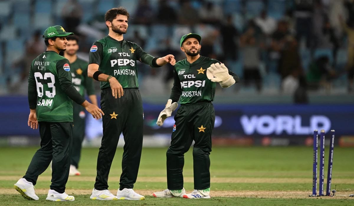 پاکستان کا عمان سے میچ جیت کر فاتحانہ آغاز