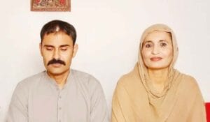 فنٹاسٹک ٹی،پرنسپل کی چپڑاسی سے شادی