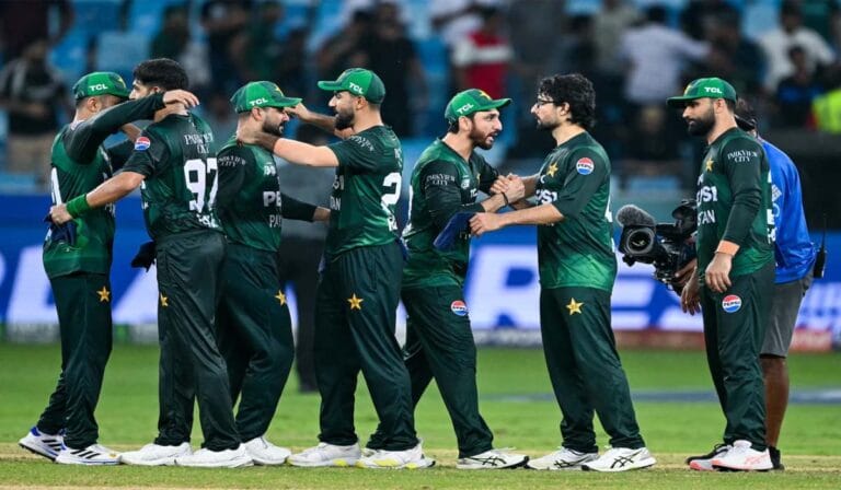 بنگلادیش کو ہرا کر پاکستان فائنل میں پہنچ گیا