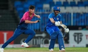 افغانستان نے یو اے ای کو 171 رنز کا ہدف دے دیا