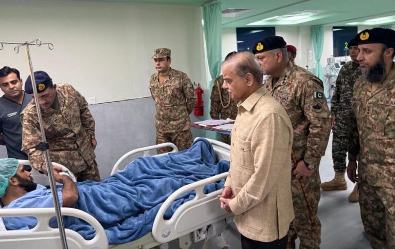 وزیراعظم شہباز شریف کا افغان حکومت کو دوٹوک پیغام