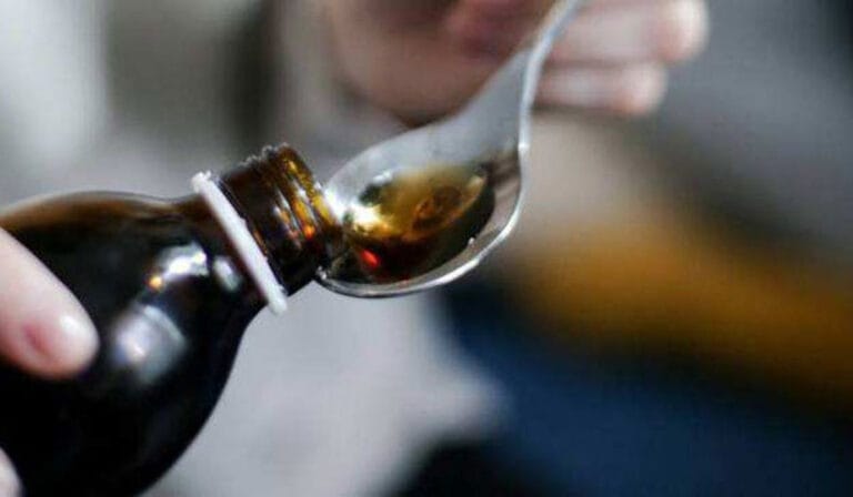 بھارت میں کھانسی کے شربت نے تنازع کھڑا کردیا