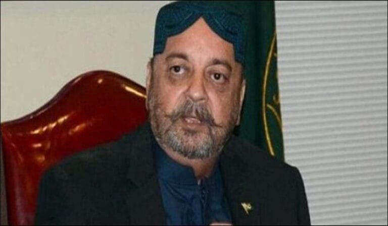 آغا سراج درانی انتقال کر گئے