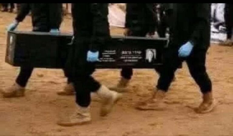 باقی 24 لاشوں کی بازیابی میں وقت لگ سکتا ہے کیونکہ ان کی تدفین کے درست مقامات کا علم نہیں۔