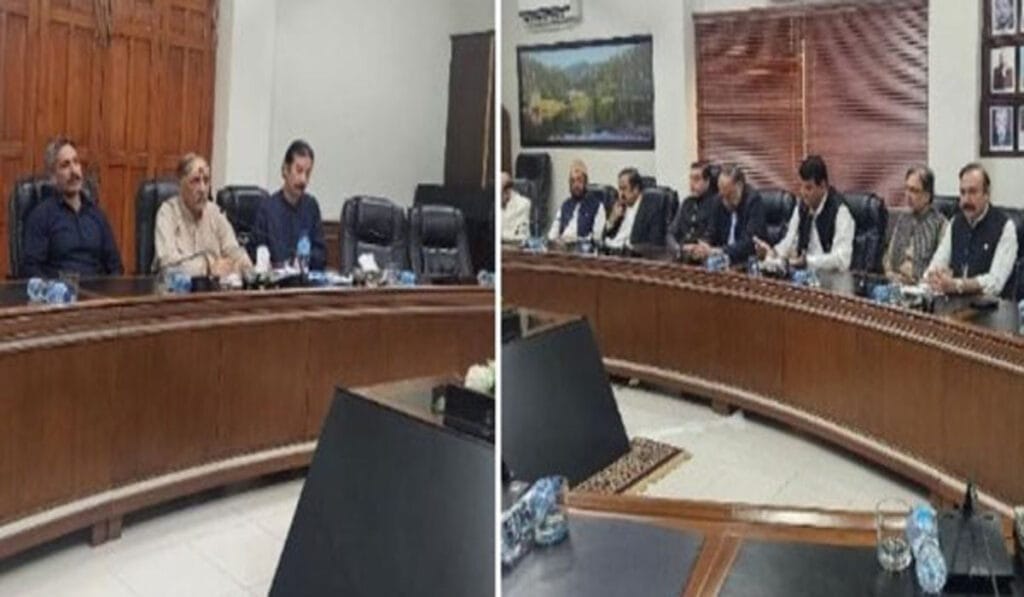 مظفرآباد:عوامی ایکشن کمیٹی سے حکومتی مذاکراتی ٹیم کی ملاقات