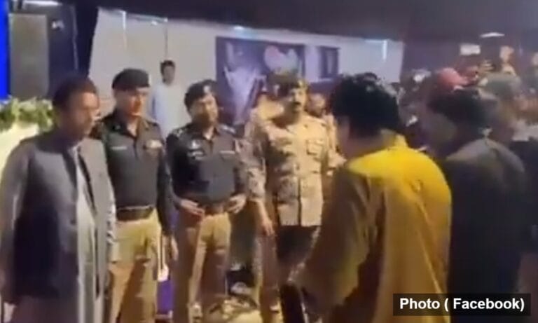 سندھ چکے کے 72 ڈاکوئوں نے خود کو پولیس کے حوالے کردیا