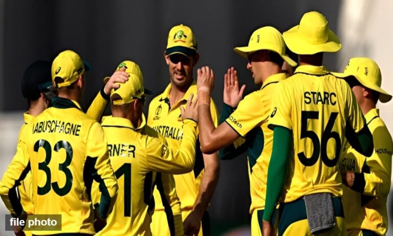 آسٹریلوی کرکٹر پریکٹس کے دوران گردن پر گیند لگنے سے جاں بحق ہوگیا۔