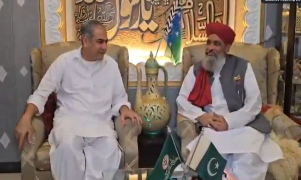 وزیر داخلہ:مدارس یا مساجد کی بندش کا پروپیگنڈہ بے بنیاد