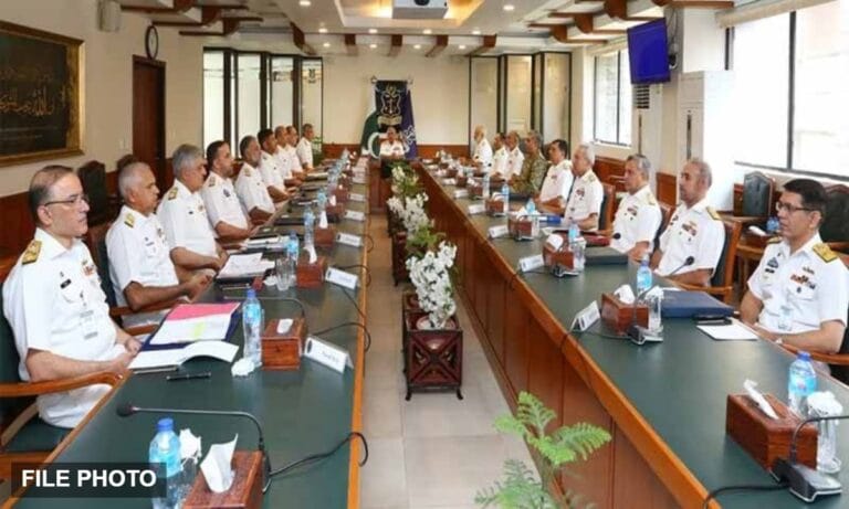 نیول چیف کا بحری دفاع میں مکمل جنگی تیاری برقرار رکھنے پر زور