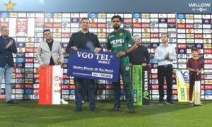 40ویں نصف سنچری،بابراعظم نے کوہلی کا ریکارڈ توڑ دیا