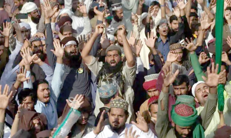 کالعدم تحریک لبیک پاکستان کے عہدیداروں کے اثاثے منجمد