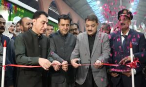 لاہور تا راولپنڈی ریل کار کے نئے ریک کا افتتاح