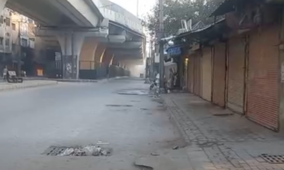 پشاور:دہشتگردوں کا فرنٹیئر کانسٹیبلری ہیڈکوارٹرز پر حملہ،دو دھماکے