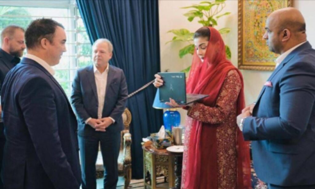 پنجاب میں گوگل کروم بک فیکٹری لگانے کی پیشکش