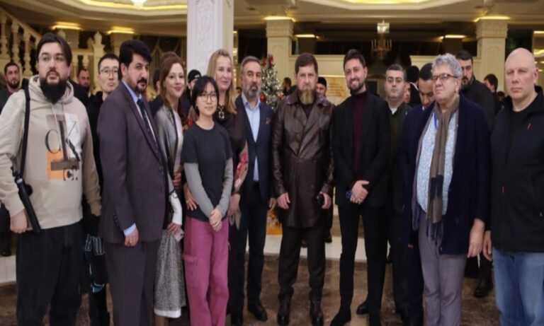 گروزنی میں’’گولڈن پن‘‘ایوارڈ کی تقریب،پاکستانی صحافت کو پذیرائی