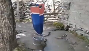 کھاری گاؤں کے 33 گھرانے پینے کے صاف پانی سے محروم