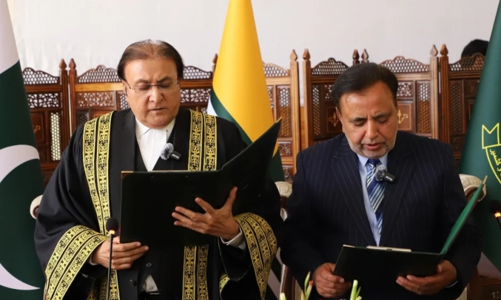 چیف الیکشن کمشنر آزادکشمیر اپنے عہدے کا حلف اٹھا لیا