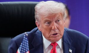 پاکستان افغانستان کے ساتھ بالکل ٹھیک کر رہا ہے،ٹرمپ