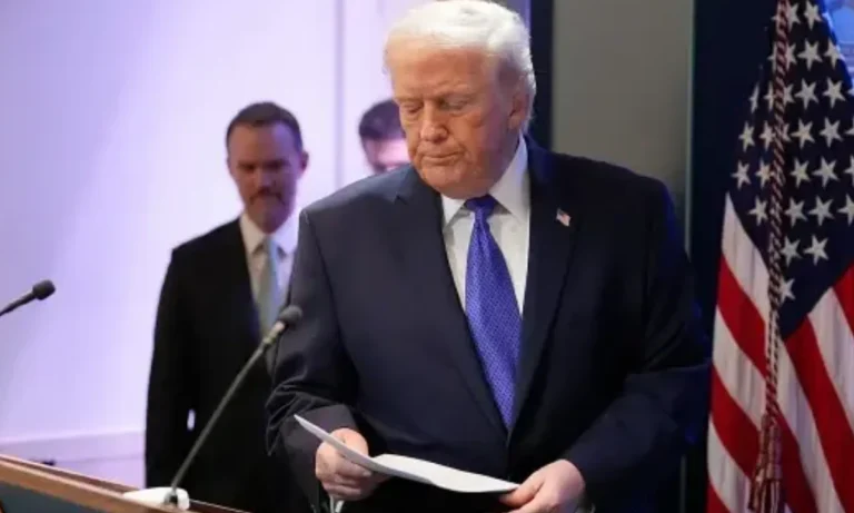 Trump reimposes tariffs after court ruling-1