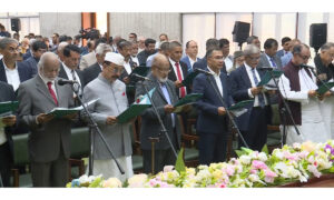 بنگلہ دیش نومنتخب ارکان پارلیمنٹ نے حلف اٹھا لیا