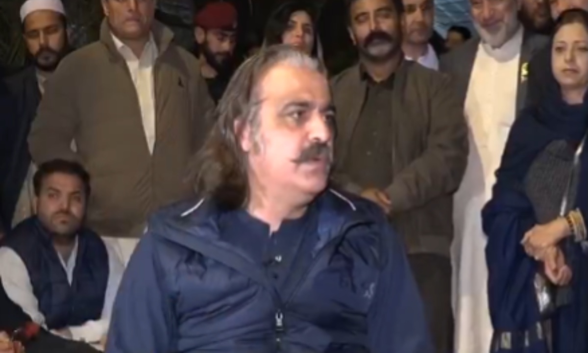 محسن نقوی نے عمران خان کی رہائی کیلئےفیلڈ مارشل سے بات کی،گنڈاپور