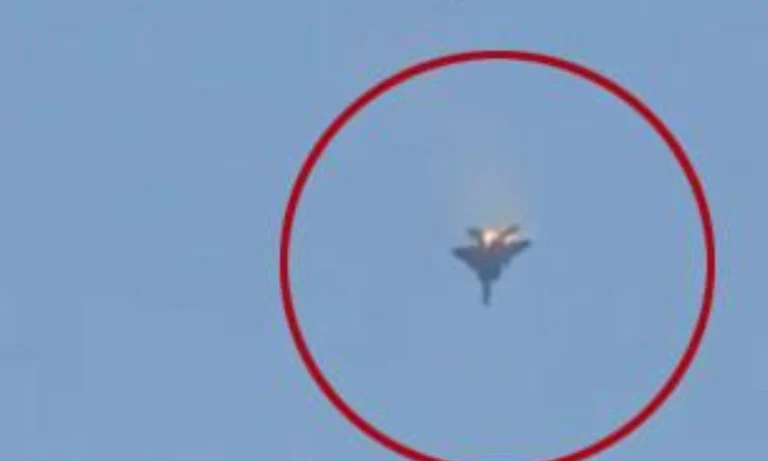 کویت میں امریکی لڑاکا طیارہ گر کر تباہ