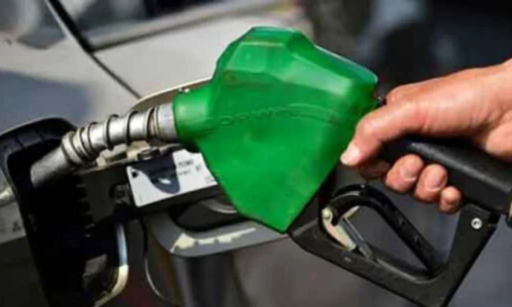 پیٹرول اور ڈیزل کی قیمتوں میں اضافے کا اعلان