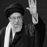 علی خامنہ ای کی نماز جنازہ تہران میں ادا کی گئی،برطانوی میڈیا