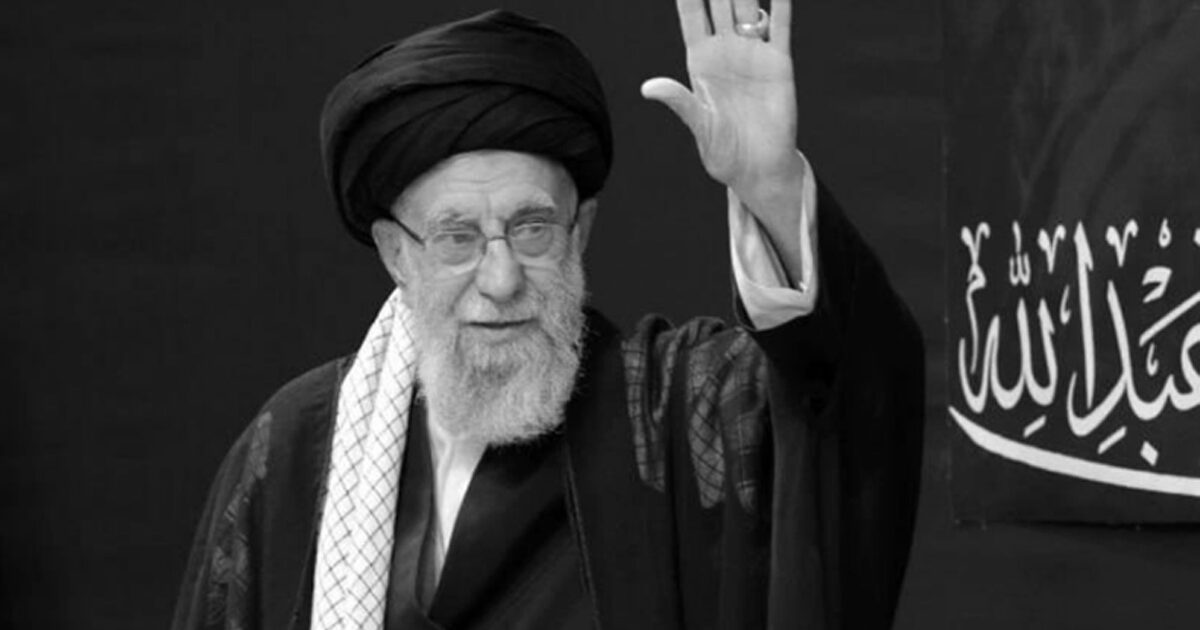 علی خامنہ ای کی نماز جنازہ تہران میں ادا کی گئی،برطانوی میڈیا