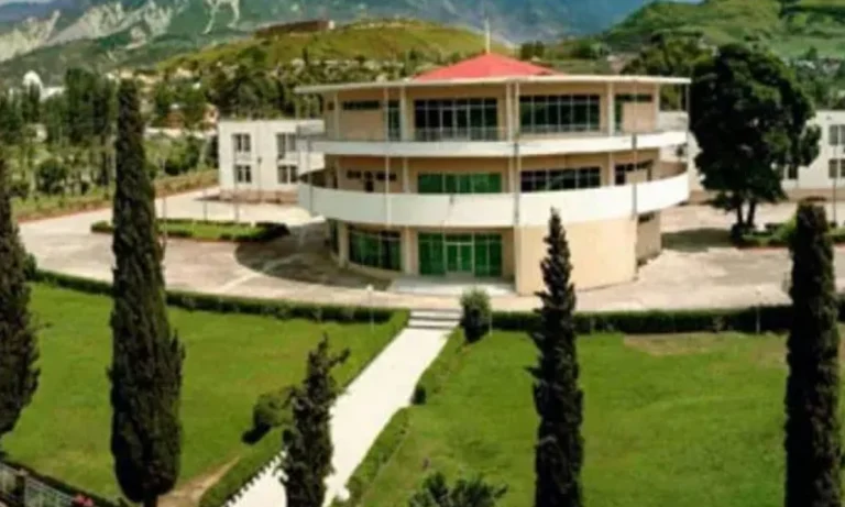 آزاد کشمیر کا 286 ارب روپے کا بجٹ پیش،تنخواہ ،پنشن میں 7 فیصد اضافہ