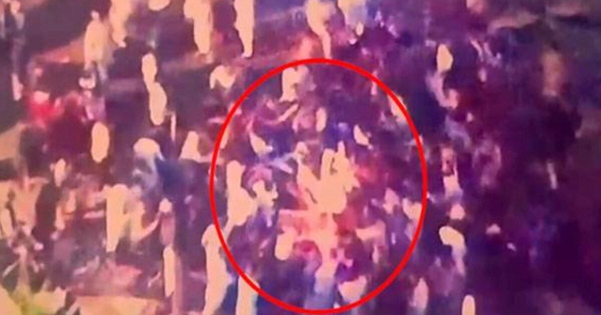 آزاد کشمیرپولیس اہلکاروں پر حملے اور لاش کی بے حرمتی کی ویڈیو منظرعام پر آگئی