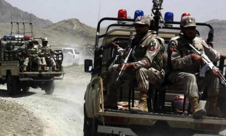بلوچستان میں سیکیورٹی فورسز کے دو بڑے آپریشن،8 مبینہ دہشت گرد ہلاک