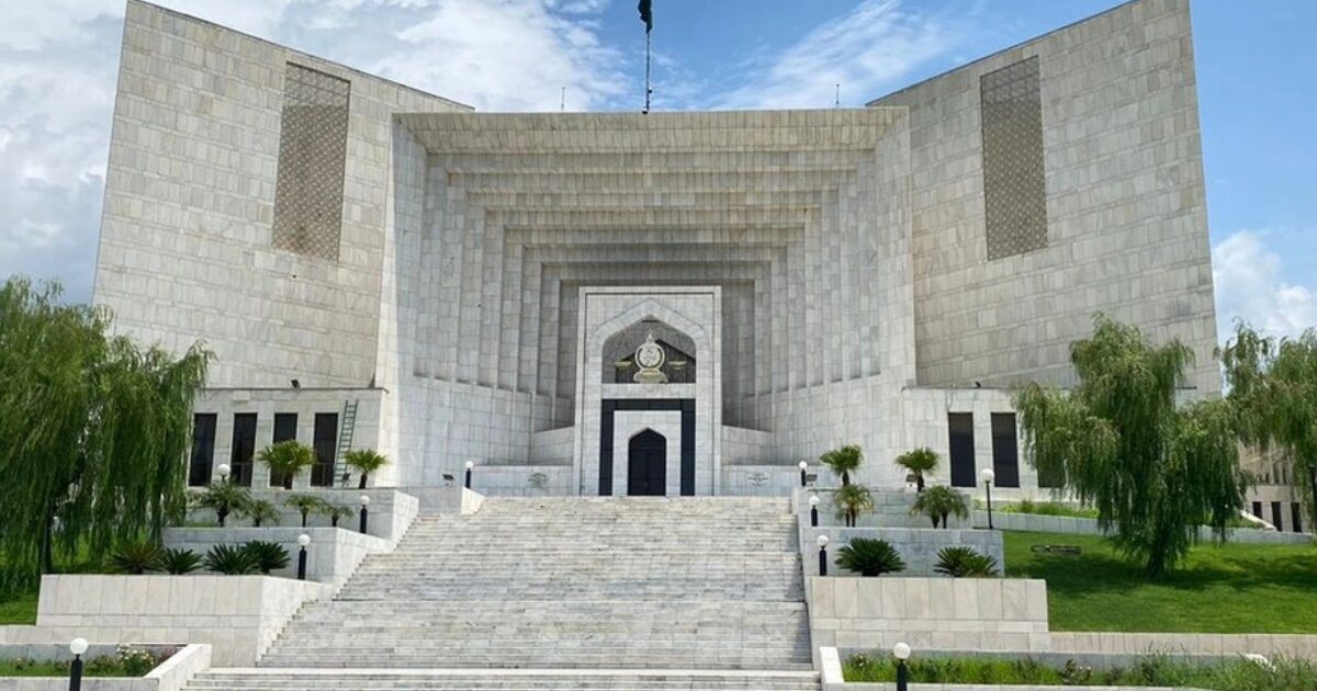 سپریم کورٹ نے عمران خان کو بڑا ریلیف دے دیا