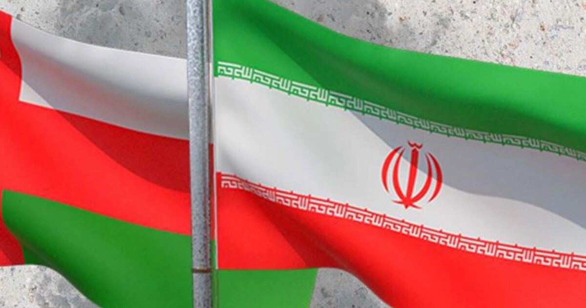 عمان اور ایران کا بحری تعاون مضبوط بنانے اور رابطے بڑھانے کا اعلان