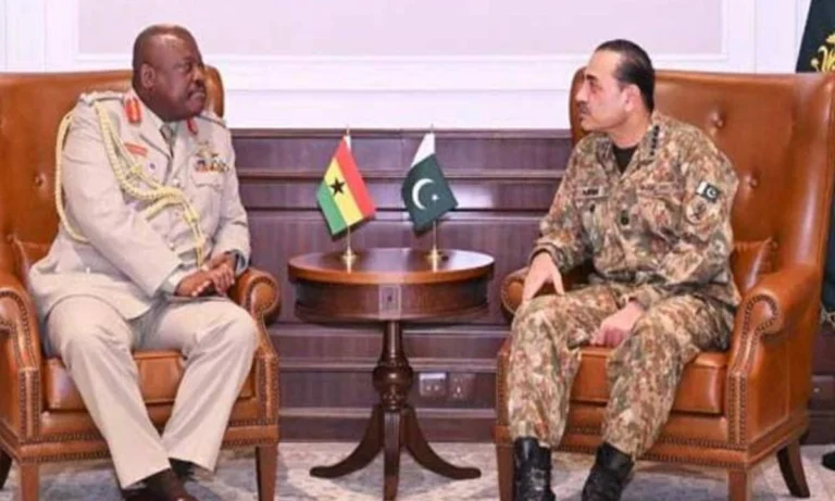 فیلڈ مارشل سے گھانا کے چیف آف ڈیفنس سٹاف کی ملاقات