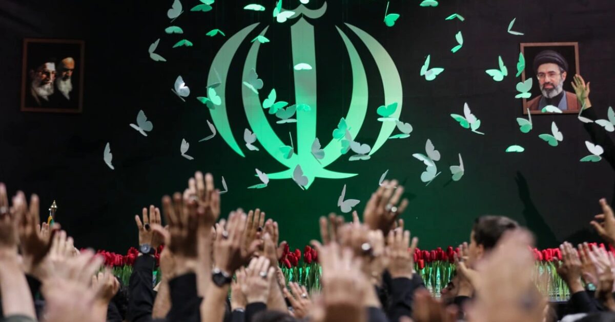 تہران میں شہید علی خامنہ ای کی آخری رسومات، رقت آمیز مناظر سامنے آگئے