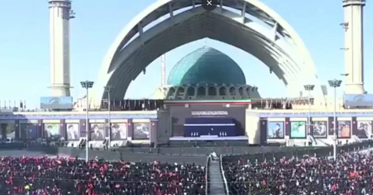 تہران میں علی خامنہ ای کی عوامی الوداعی تقریب کا باقاعدہ آغاز