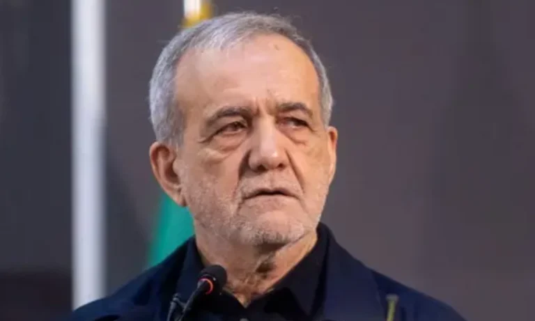 دشمن کے سامنے ایرانی عوام ثابت قدم رہیں گے،،ایرانی صدر