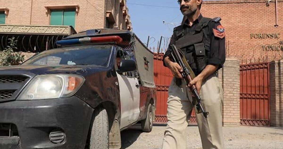 زیارت میں دہشتگردوں کا حملہ،9 پولیس اہلکار شہید