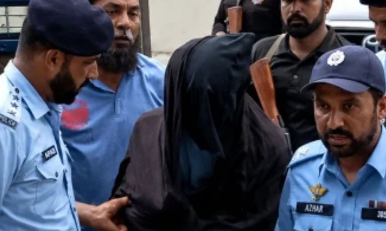 گروپ کیپٹن عاصم طارق شہادت کیس،ملزم سعد عباسی 14 روزہ شناخت پریڈ کے لیے جیل منتقل