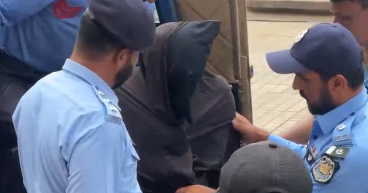 گروپ کیپٹن عاصم طارق قتل کیس:خاتون کا بیان ریکارڈ،واٹس ایپ چیٹ بھی تفتیش کا حصہ بن گئی