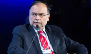 میڈ ان پاکستان کو عالمی برانڈ بنانے کا عزم،احسن اقبال