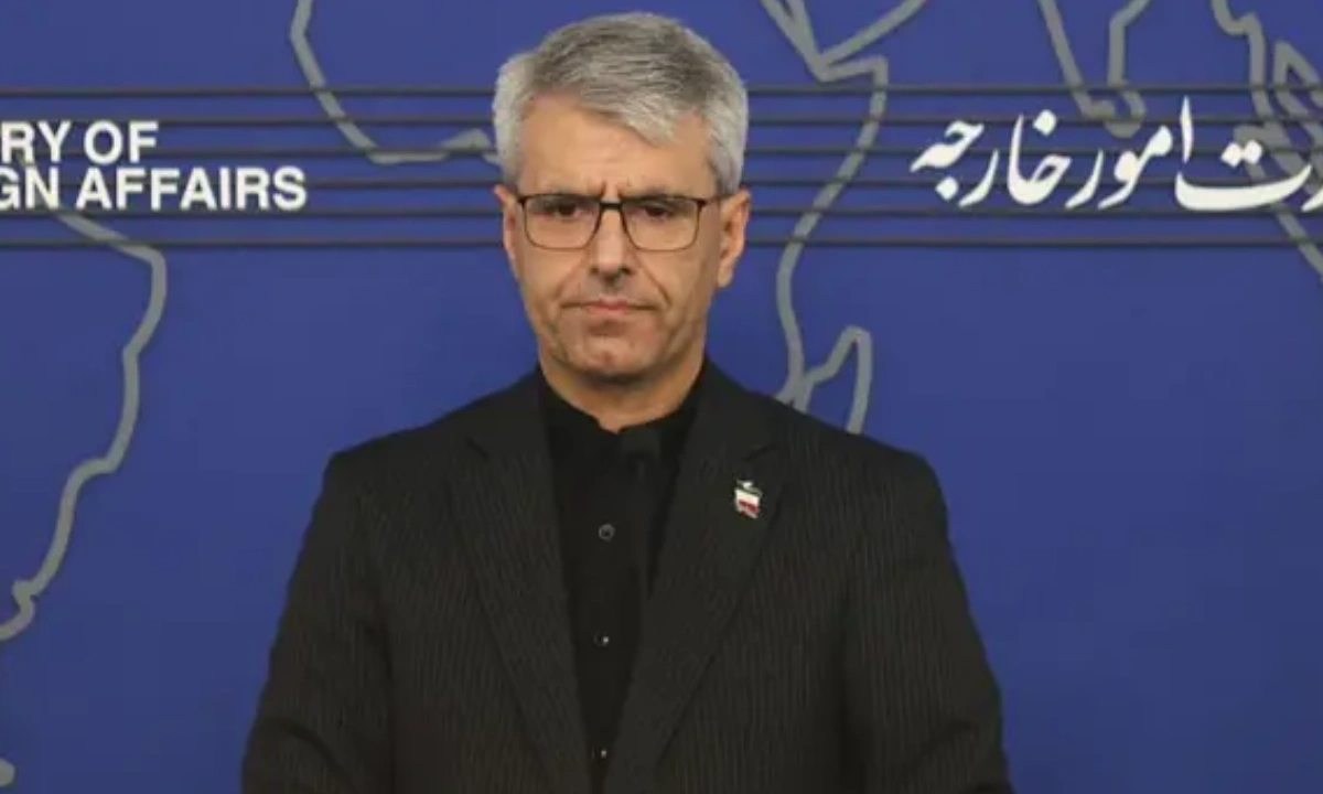 مقدس مقامات کو سیاسی تنازعات سے دور رکھا جائے،ایران